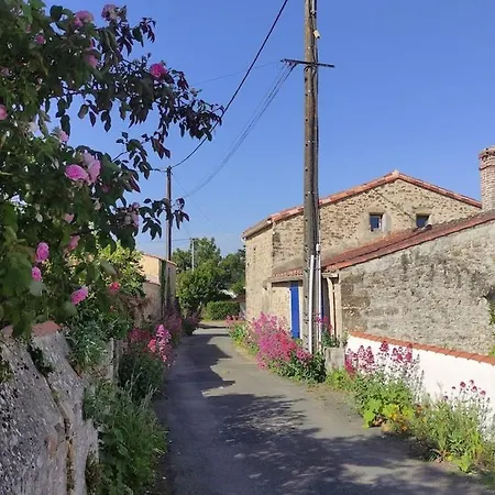Maison Familiale Proche Et Port Ostreicole - And Oyster Port بيت للعطل *